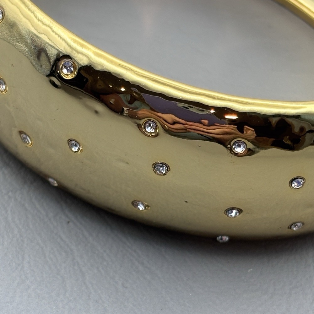 Talbots‎ Gold Tone Rhinestone Hinged Bracelet - Picture 9 of 13